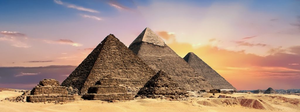 pyramids g7bda1f2e3 1920